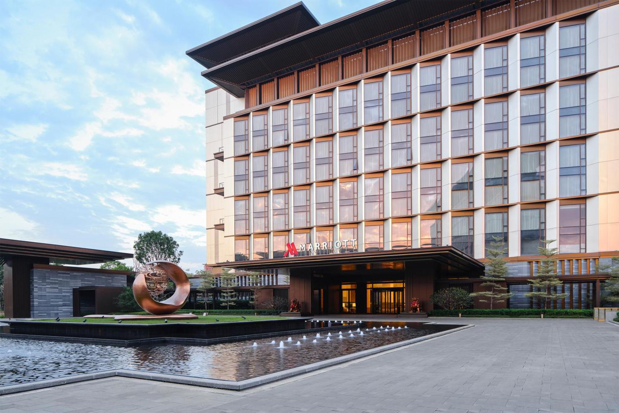 Guangzhou Marriott Hotel Baiyun ภายนอก รูปภาพ